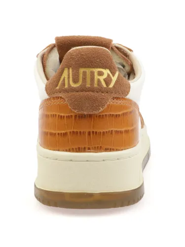 Picture of AUTRY | Women's Medalist Low Sneakers in Textured Leather
