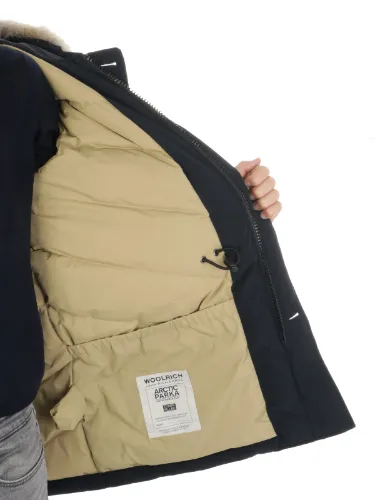 Picture of Woolrich | Detachable Fur Parka