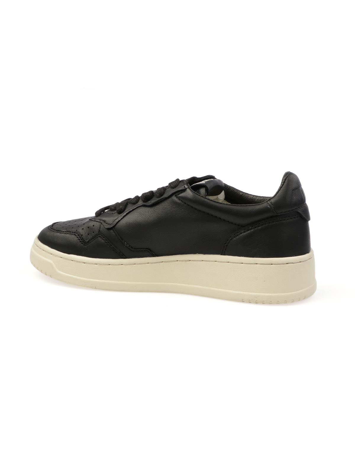 AUTRY Women's Medalist Low Leather Sneakers Black | AULWGG05 | Botta ...