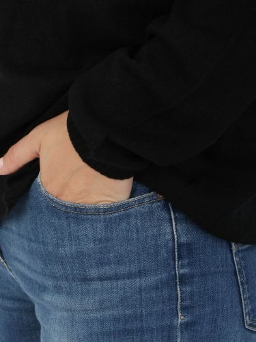 Immagine di MIA BASIC | Girocollo Donna in Merino e Cashmere