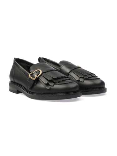 Picture of Carmens | Libra Fringe Dumas