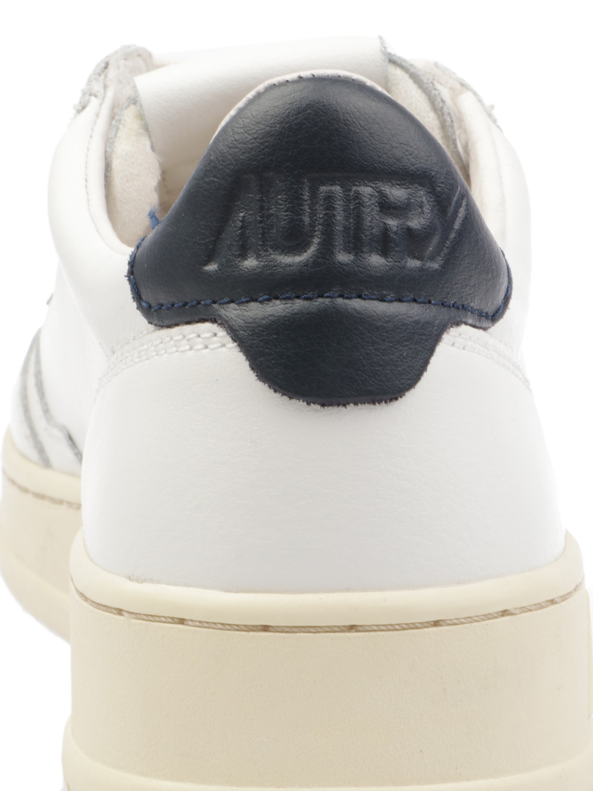 Picture of AUTRY | Men's AULM Leather Sneakers