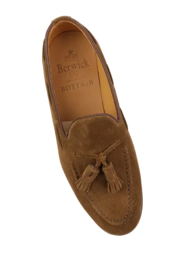 Immagine di BERWICK 1707 | Mocassini Uomo in Suede con Nappine