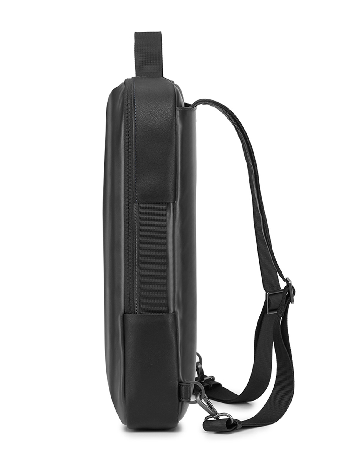 moleskine sling backpack