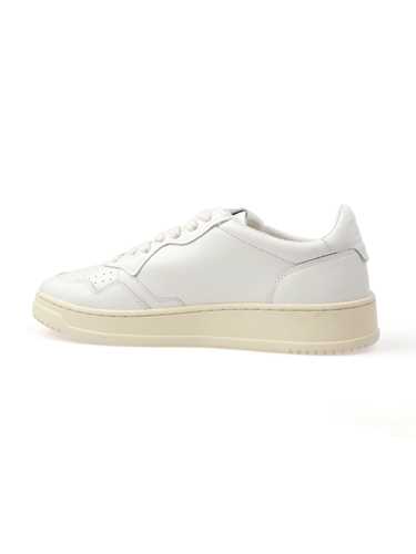 Picture of AUTRY | Men's Medalist Low Leather Sneakers