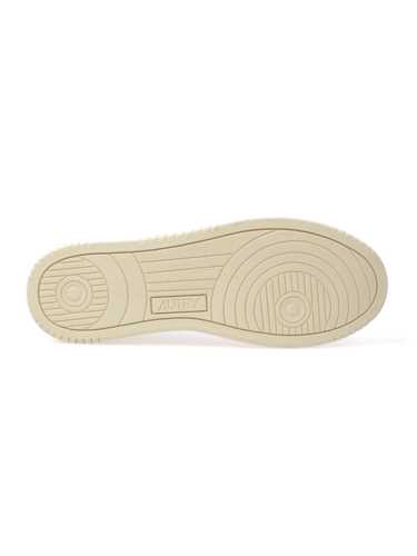 Picture of AUTRY | Men's Medalist Low Leather Sneakers