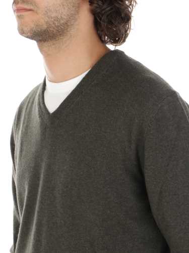 Immagine di MAGAZZINO RICAMBI | Scollo a V Uomo in Cashmere
