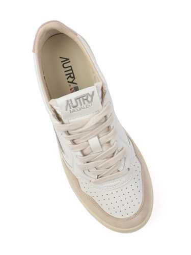 Picture of AUTRY | Women's Medalist Low Bicolor Suede Sneakers