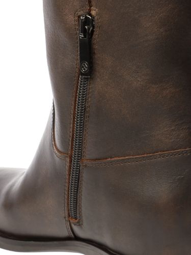 Immagine di Carmens | Kim Low Aspo